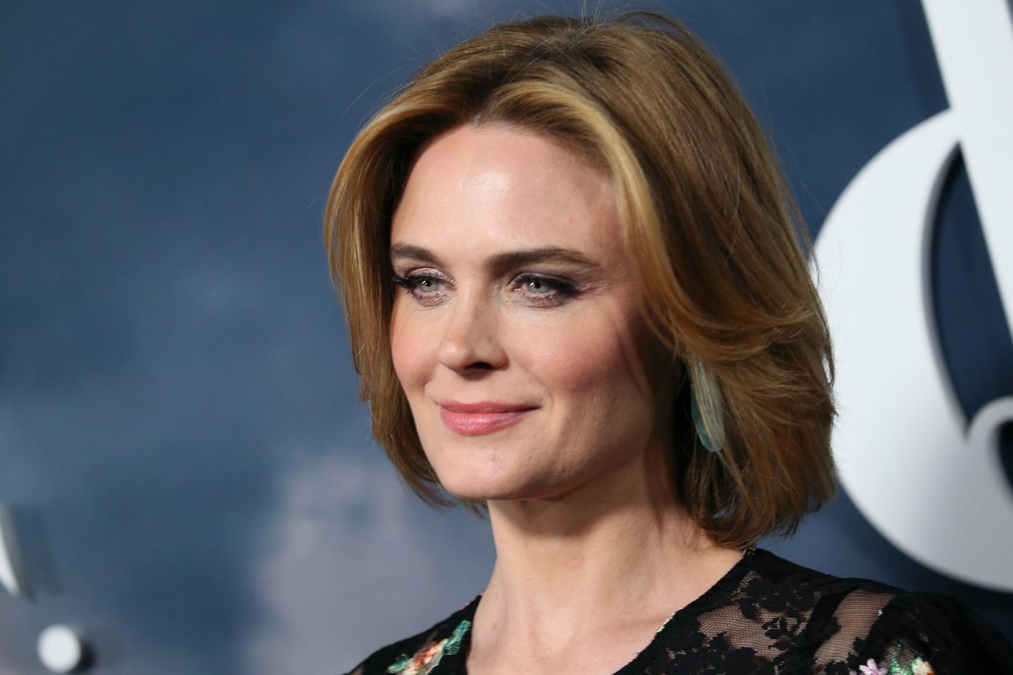 Emily Deschanel's Weight Journey Separating Fact from Fiction